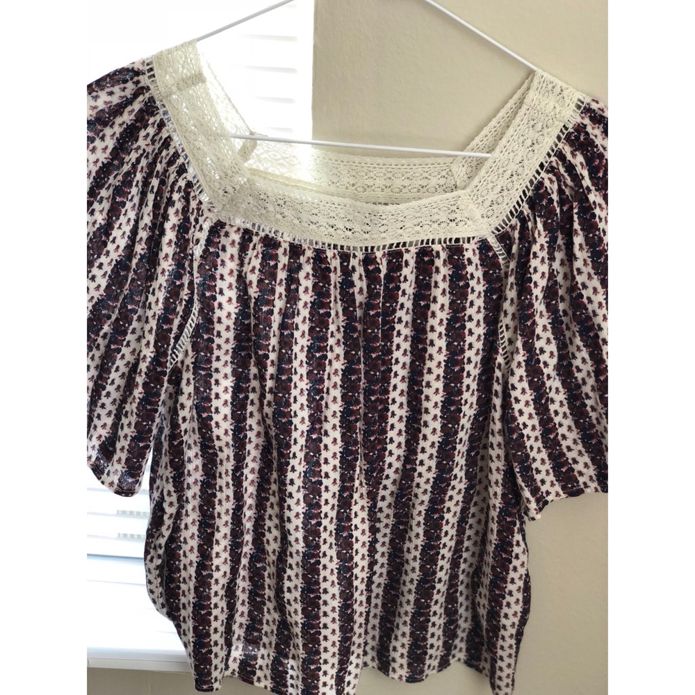 Blouse... By: American Eagle Outfitters